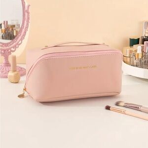 Blush Pink Large Cosmetic Bag, Travel, Lightweight Makeup Bag With Handle NIP
